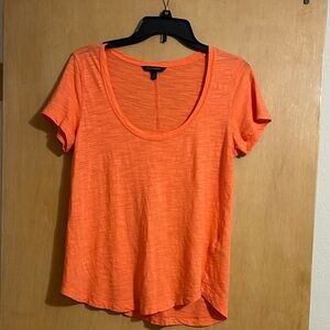 Banana Republic Vibrant Coral Short Sleeve Tee